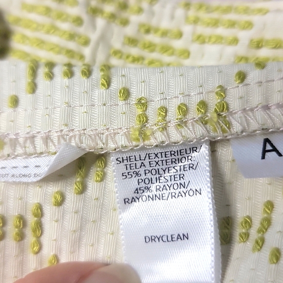 LOFT Short Green white Textured Polka Dots, size 10. - Picture 7 of 10